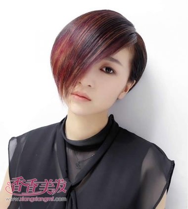 2017�����µ�ɳ���̷� 17��Ůʿɳ���̷�