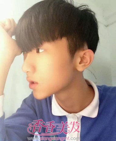 韩系男生发型 流行的初中男生发型