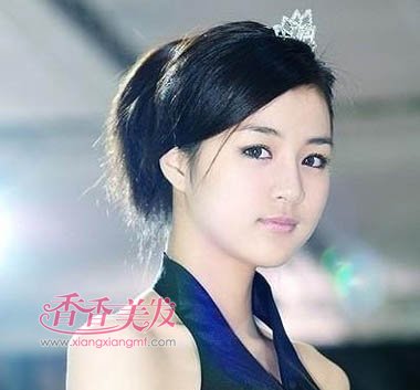 ��ͷ����ô���ÿ���ѧ�� Ů����ѧ����ͷ����β��