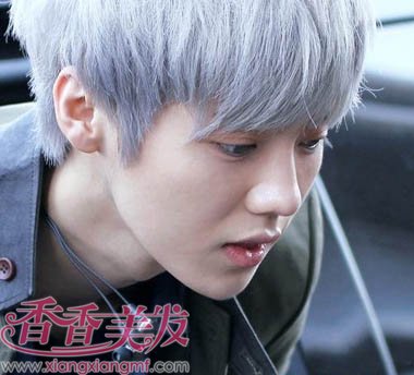 ��ʿ�̷�Ⱦ��ɫͼƬ ˧���̷��з�ɫ