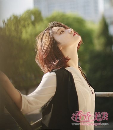 ְҵŮ�Զ̷��̷�����ͼ ����ְҵŮ��ʱ�ж̷���