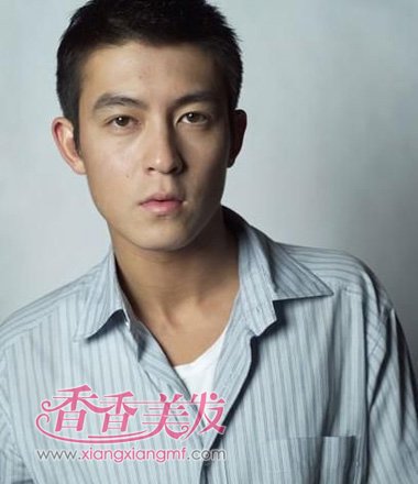 ����ͷ�̷���ˬ���� ����˧���Ķ̷�������ͷ