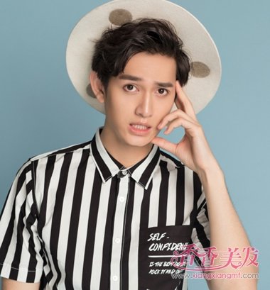 一般方脸男学生留什么样的短发 最流行的男生短发发型