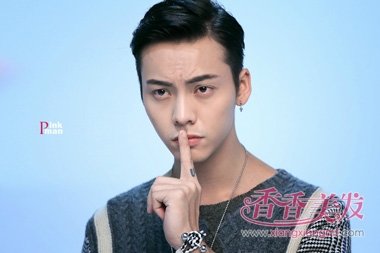 ���������е���ʿ������ʲô���� ����бƽͷ����