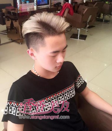 男生头发染色颜色名称大全 今年男生流行染什么颜色的头发