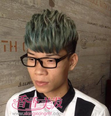 男生头发染色颜色名称大全 今年男生流行染什么颜色的头发