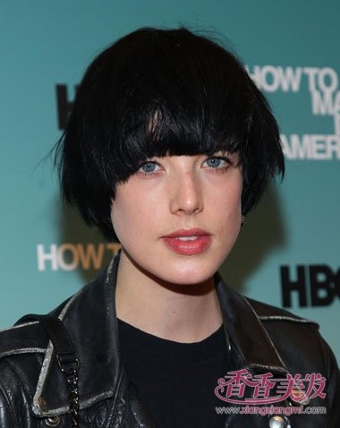 ������˿���϶��ڷ��̷���ʲôͷ�� �ڶ̷�����ͼƬ