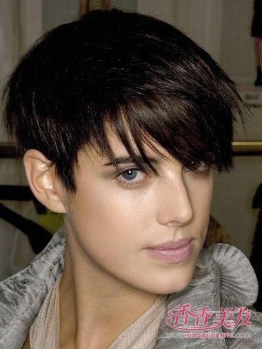 ������˿���϶��ڷ��̷���ʲôͷ�� �ڶ̷�����ͼƬ