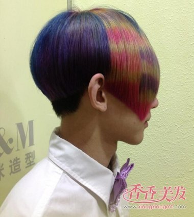 �к���ɫͷ�� �ÿ���ͷ����ɫ