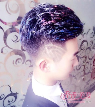 �к���ɫͷ�� �ÿ���ͷ����ɫ