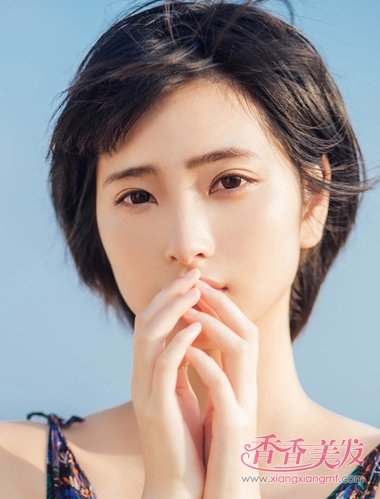 ����ѧ����ͷ������ ������еĳ���Ů���̷�ͼƬ