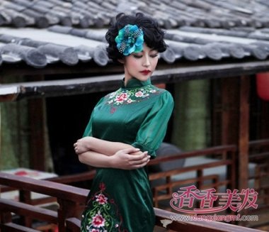 ���Ϻ�Ů���̾������� ������̾�������ͼƬ