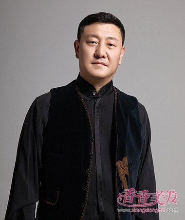 2017���������з��� ��ʿ���͸��Ƕ�չʾ