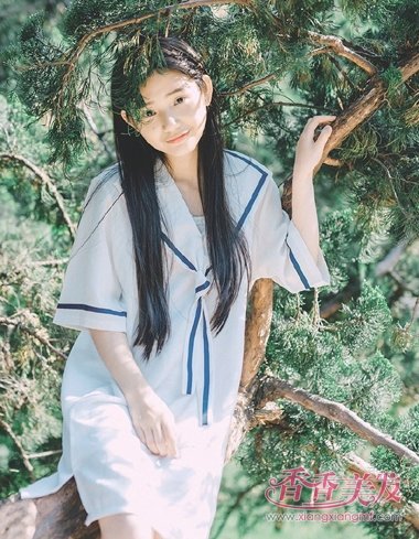 ͷ����ֱ��С���ʺϷ��� 90����Ů���ͺڳ�ֱ��