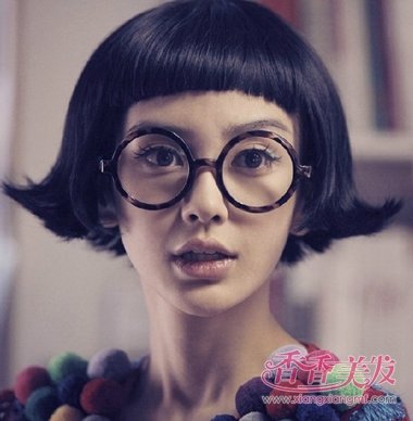 ʱ��ְҵŮ�Զ̷��� ���۾�ְҵŮ���̷�