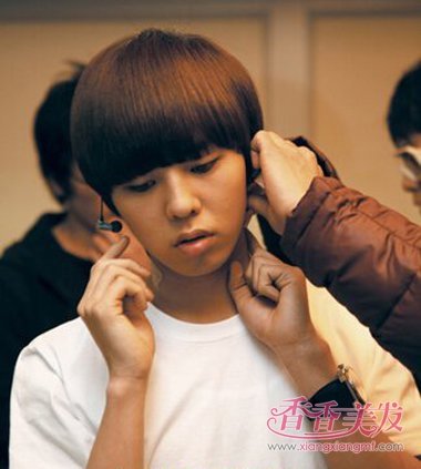 ���е�������������ͷ ������������ͷ����