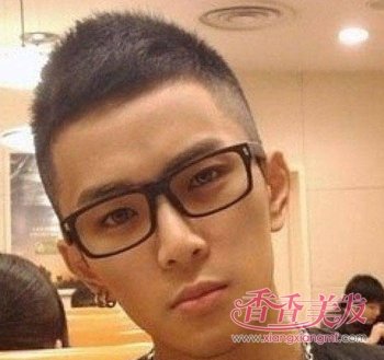 男士个性三毫米上面留一点发型图片 男生三毫米发型图片