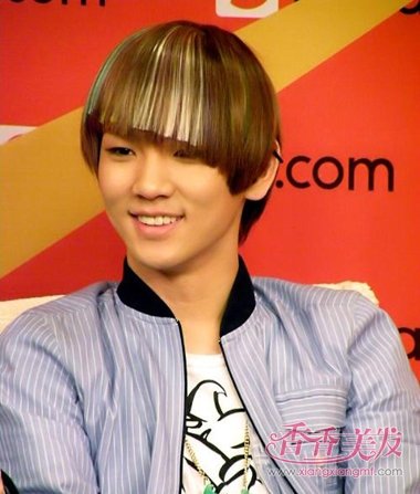 �е�ͷ����ֱ�ÿ��� ����ͷ����ֱ��Ա�ͼ