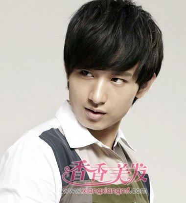 长脸男生剪什么短发好看 男生短发黄金短寸造型