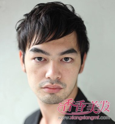 长脸男生剪什么短发好看 男生短发黄金短寸造型