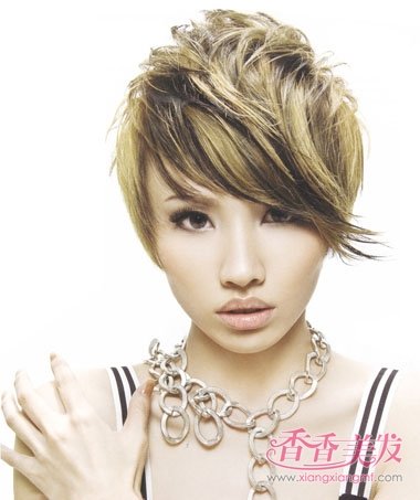 2017�¿�ɳ���̷�ͼƬ ɳ��2017��Ůʿ�̷�����ͷ��