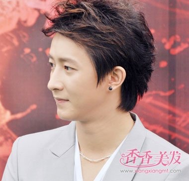 18����20���к��̷���Ƭ ��ʿ����ʽ�̷�