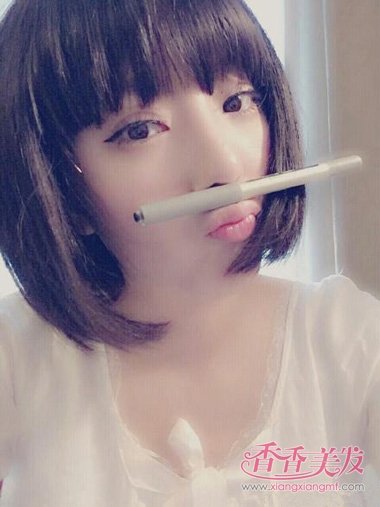 ����Ů��ѧ�����ж̷���ͼƬ 2017��ѧ���̷�����