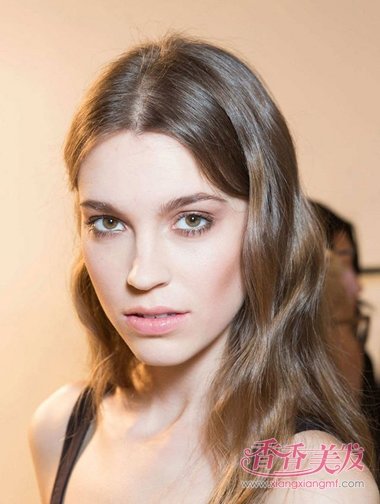 Ů����������Ӳ���ʺ�ʲô���� ����������Ӳ�����ʺ�ʲô����