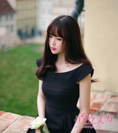 �򵥵ľ���ͼƬ Ů�����־������Ƽ�ͼƬ