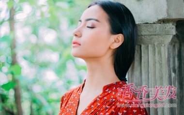 ����Ů�����ᷢͼƬ �����еķ����ᷨ