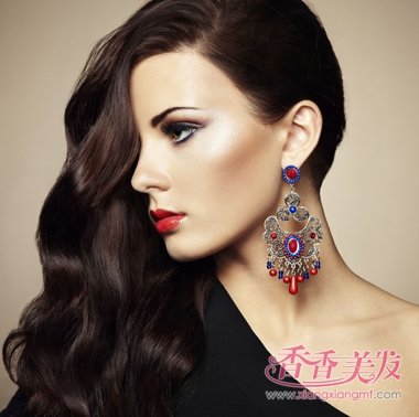 ������α��־��� Ů�������ʺ��÷�����