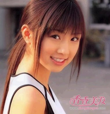 СŮ���Լ�������ͷ���ͼ����ֺÿ� СŮ����ͷ����