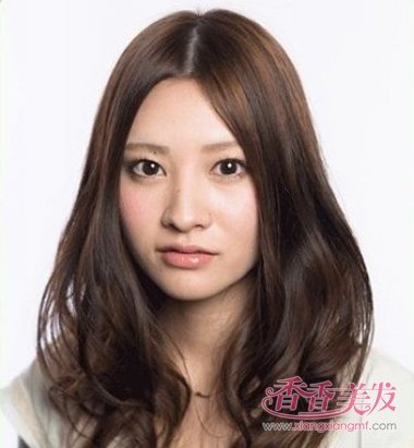 ͷ������β�ʺϴ���Ů����ͼƬ �з־���β����