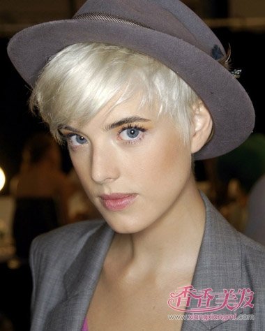 �����̷��ʺ�ʲôñ�� 2017���������¶̷�