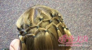 5��СŮ��������ÿ��� ��СŮ����С��