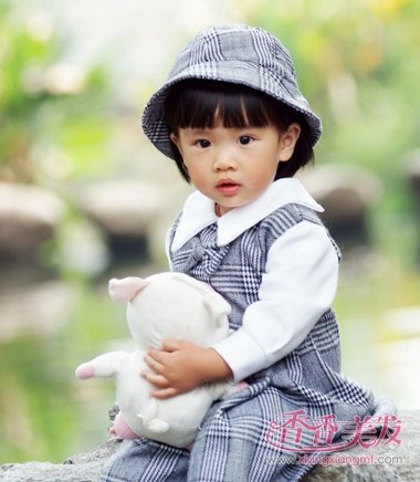 ��θ�С����ͷ���ÿ� �ɰ�С����ͷ����