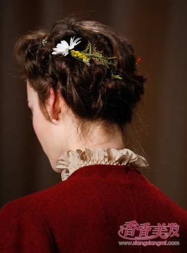 �򵥶��ÿ����̾��� ��������ͷ��ͷ