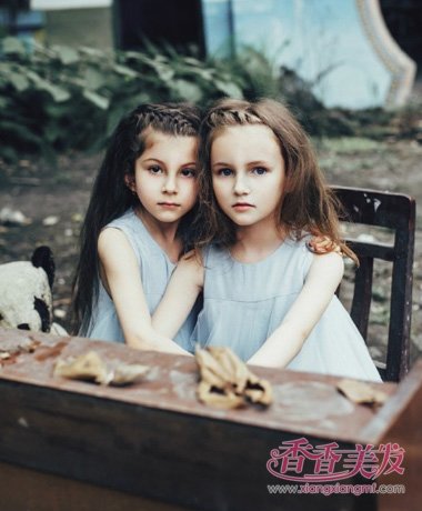 12��Ů����Ȼ����ͷ����ô��ÿ� �о�����ͷ��