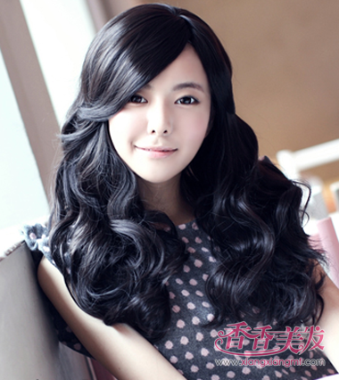 ��ɫ���������� ʱ�в��������ĺ�ɫ����