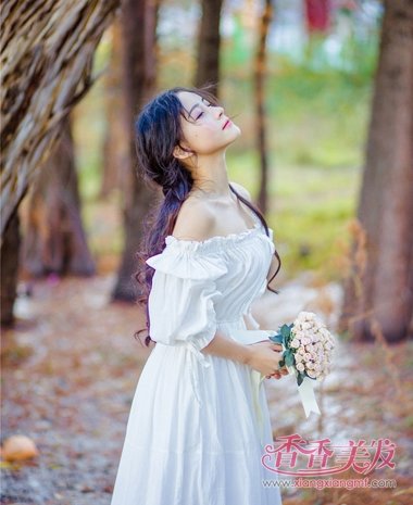 ͷ����һ��С�������� С�������ͷ���ÿ�