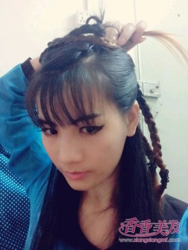 �Ŵ�Ů����򵥵ķ��ͺ��ᷢ���� �ּ��ֺÿ��ĹŴ�������ô��