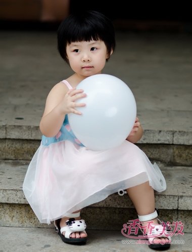 СŮ����ͷ���ķ��� СŮ�������ᷨͼ��