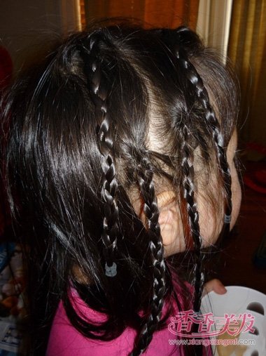 �������ͯ�ÿ��ķ��� ŮСͯ��跢��