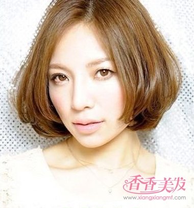 Բ���ж̷�����ͼƬ ��Բ��Ů���̷�����