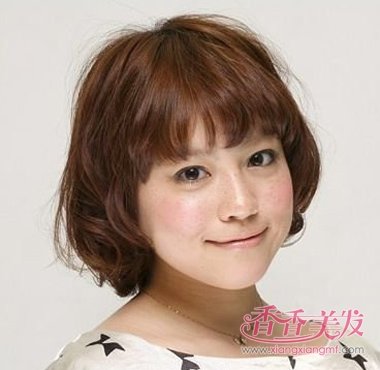 Բ���ж̷�����ͼƬ ��Բ��Ů���̷�����