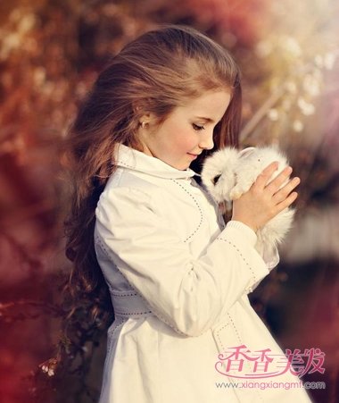 ����СŮ����ͷ����ô�� ��СŮ����ͷ��