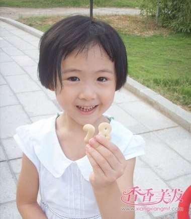 ��ͯŮ������ͷ���ͽ��� ��ͯ������ͷ����