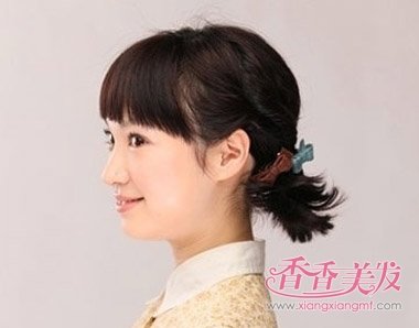 ��β�ʺ϶̷����� ����Ů��ͷ�����