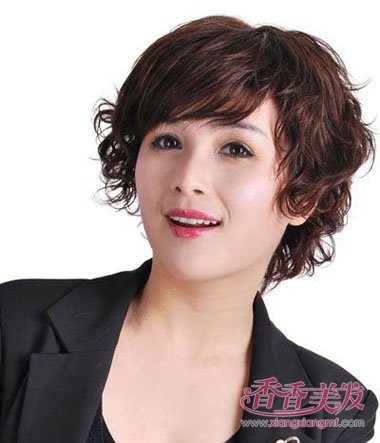 ��ʮ����Ů�˶̷��� Բ�ķ����ʺϵĶ̷���