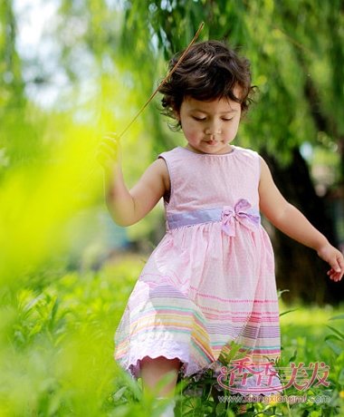 4��Ů������ ���־����Կɰ�